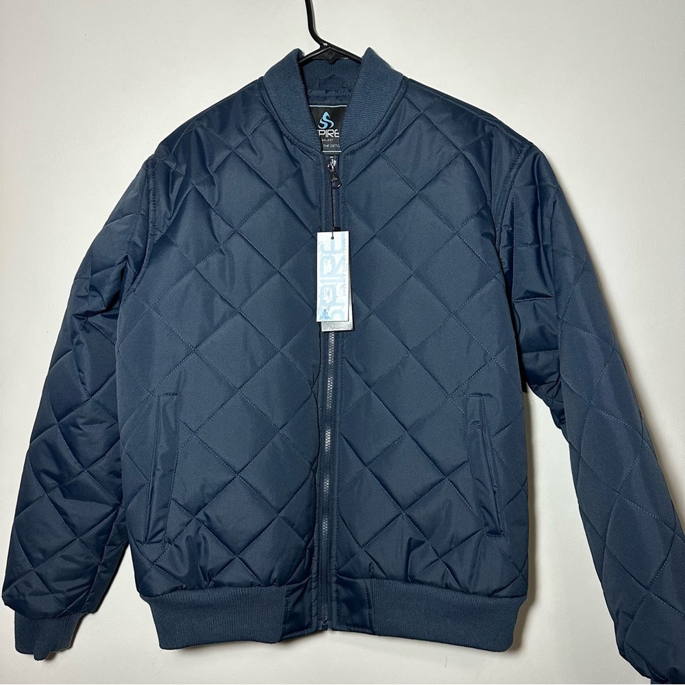 Spire by Galaxy Mens Quilted Bomber Jacket Large NWT